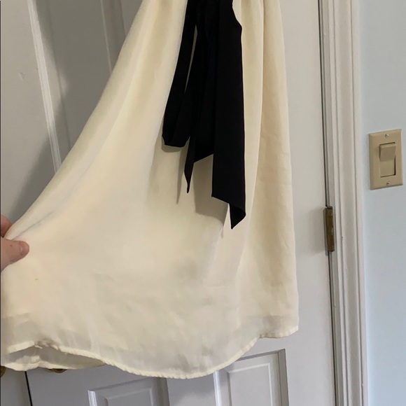 Cream and Black Loft Dress - Picture 3 of 6